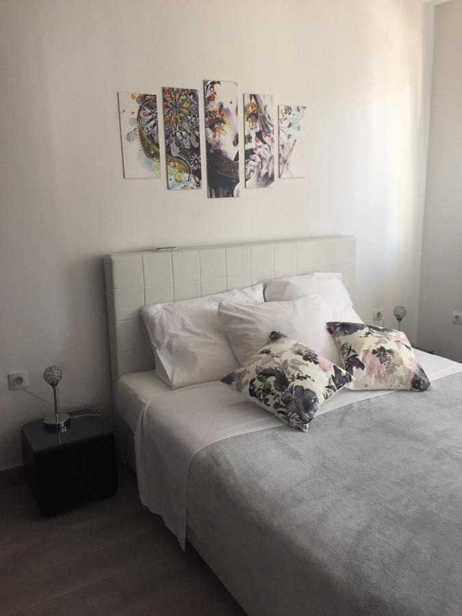 Apartment Yelena Rose West Задар Екстериор снимка