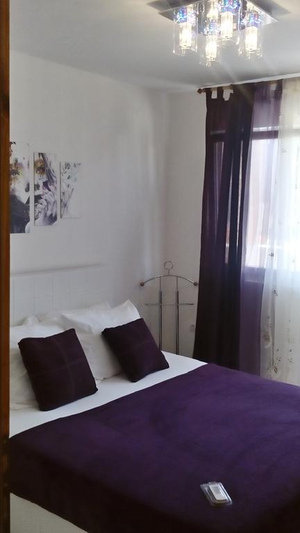 Apartment Yelena Rose West Задар Екстериор снимка