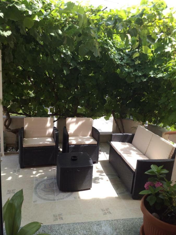 Apartment Yelena Rose West Задар Екстериор снимка