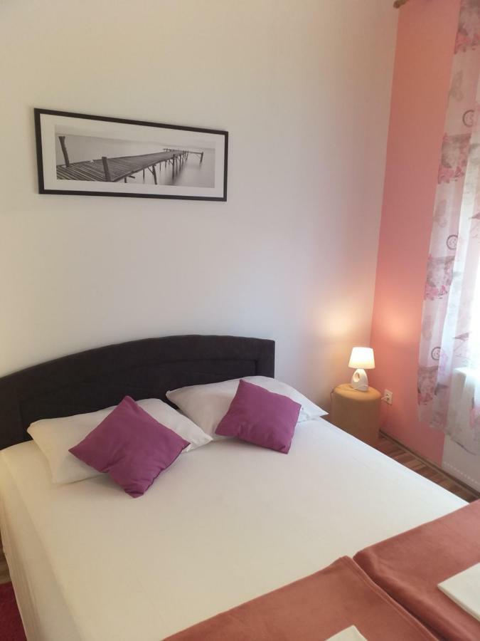 Apartment Yelena Rose West Задар Екстериор снимка